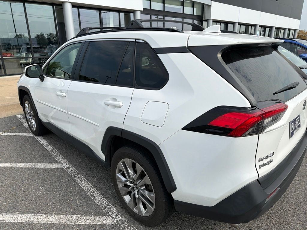 2020 Toyota RAV4 XLE Premium