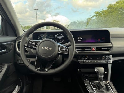 2024 Kia Seltos EX