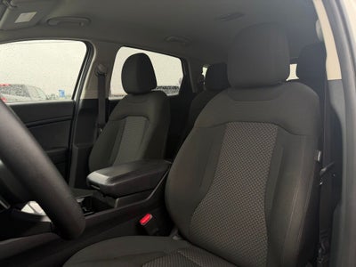 2024 Kia Sportage Hybrid LX