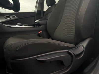 2024 Kia Sportage Hybrid LX