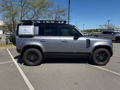 2022 Land Rover Defender 110 X-Dynamic SE