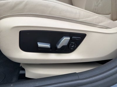 2022 BMW 5 Series 540i xDrive *Live Cockpit Pro/ Convenience Pkg