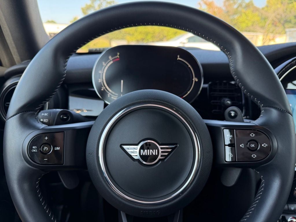 2023 MINI Cooper S Base