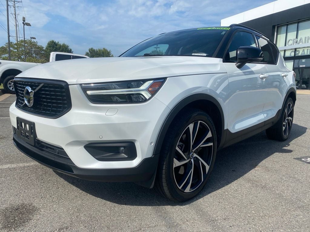 2021 Volvo XC40 R-Design