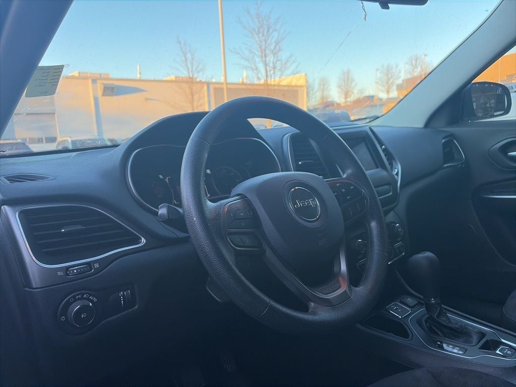 2019 Jeep Cherokee Latitude