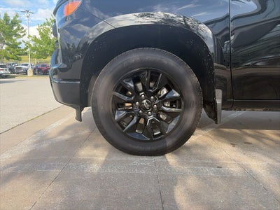 2025 Chevrolet Silverado 1500 Custom CLEAN 1 OWNER CARFAX