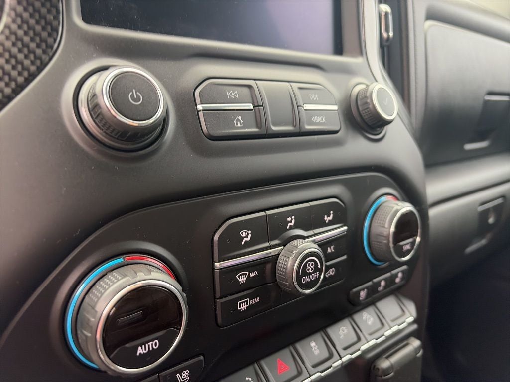 2019 Chevrolet Silverado 1500 LTZ LIFTED, CLEAN 1 OWNER CARFAX