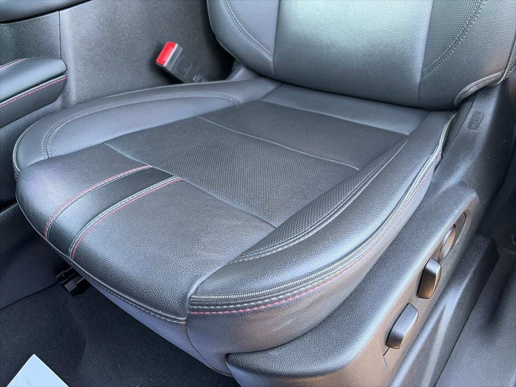 2022 Chevrolet Tahoe RST 8 PASSENGER! RST 4WD CLEAN CARFAX