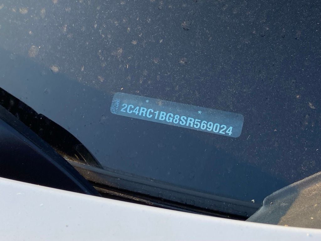 2025 Chrysler Pacifica Select