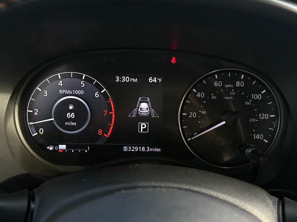 2021 Nissan Kicks SR