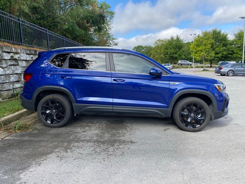 2024 Volkswagen Taos 1.5T SE
