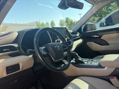 2020 Toyota Highlander XLE