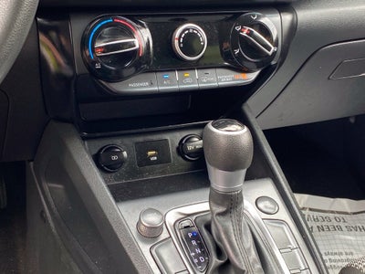 2022 Hyundai Kona SE