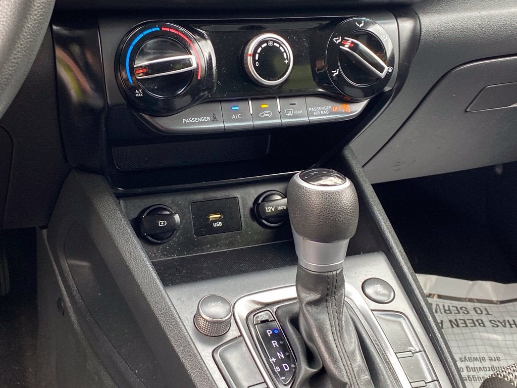 2022 Hyundai Kona SE