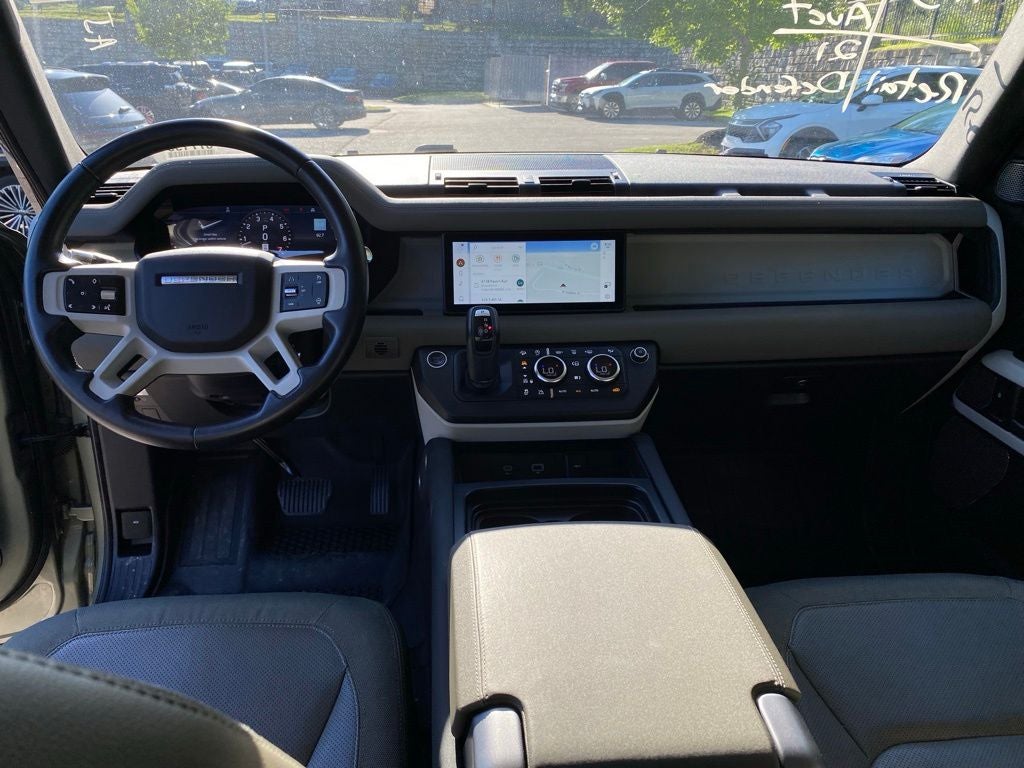 2021 Land Rover Defender 110 SE