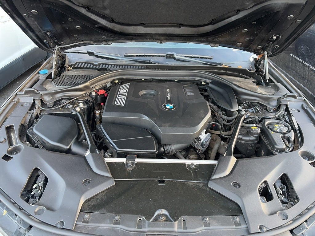 2018 BMW 5 Series 530i xDrive AWD VERY GOOD CONDITION