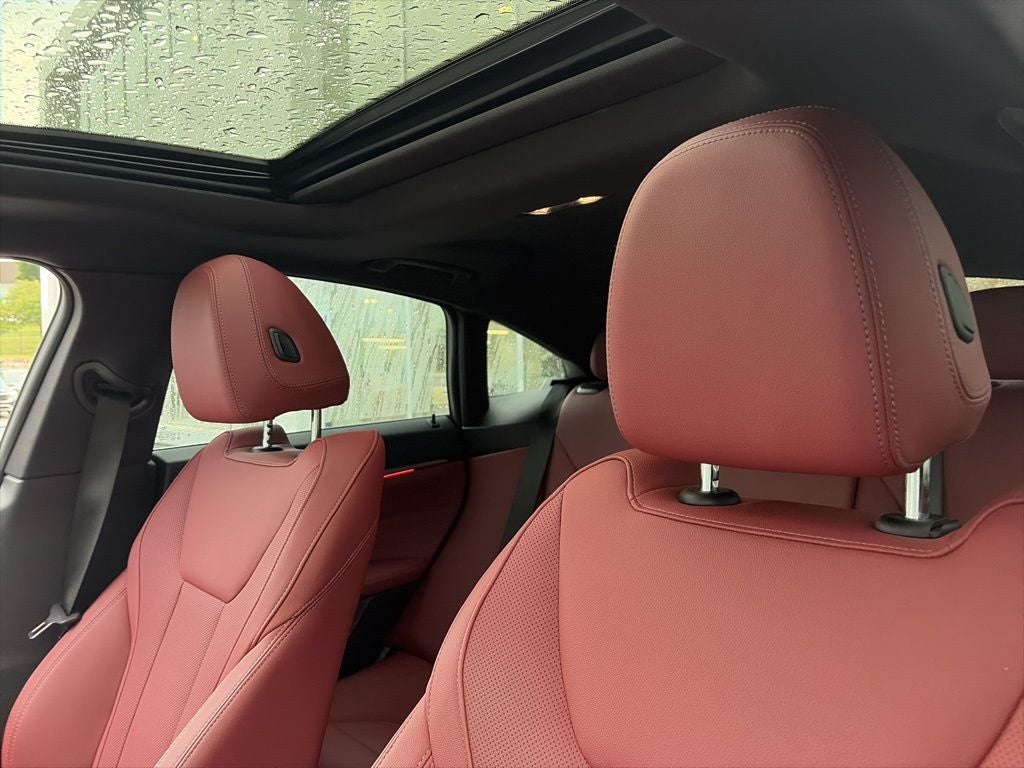 2024 BMW i4 eDrive35 CLEAN CARFAX PREMIUM PACKAGE!