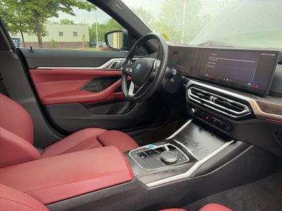 2024 BMW i4 eDrive35 CLEAN CARFAX PREMIUM PACKAGE!