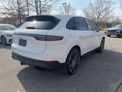 2023 Porsche Cayenne Platinum Edition CLEAN CARFAX, GREAT RECORDS