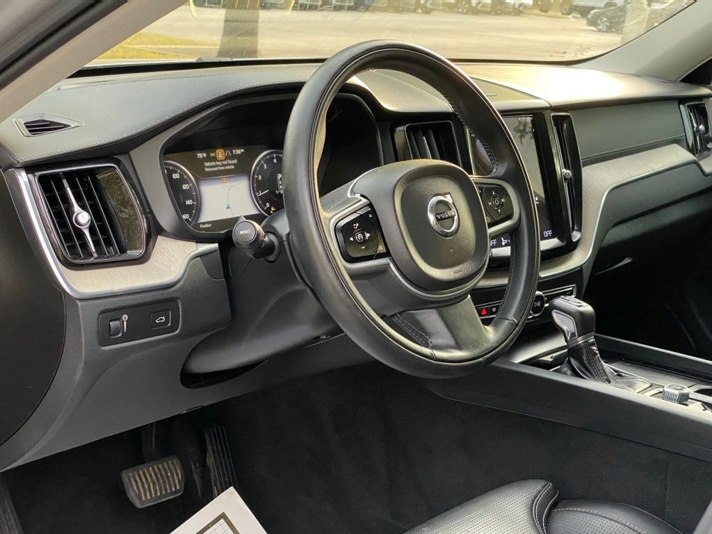 2021 Volvo XC60 T5 Inscription