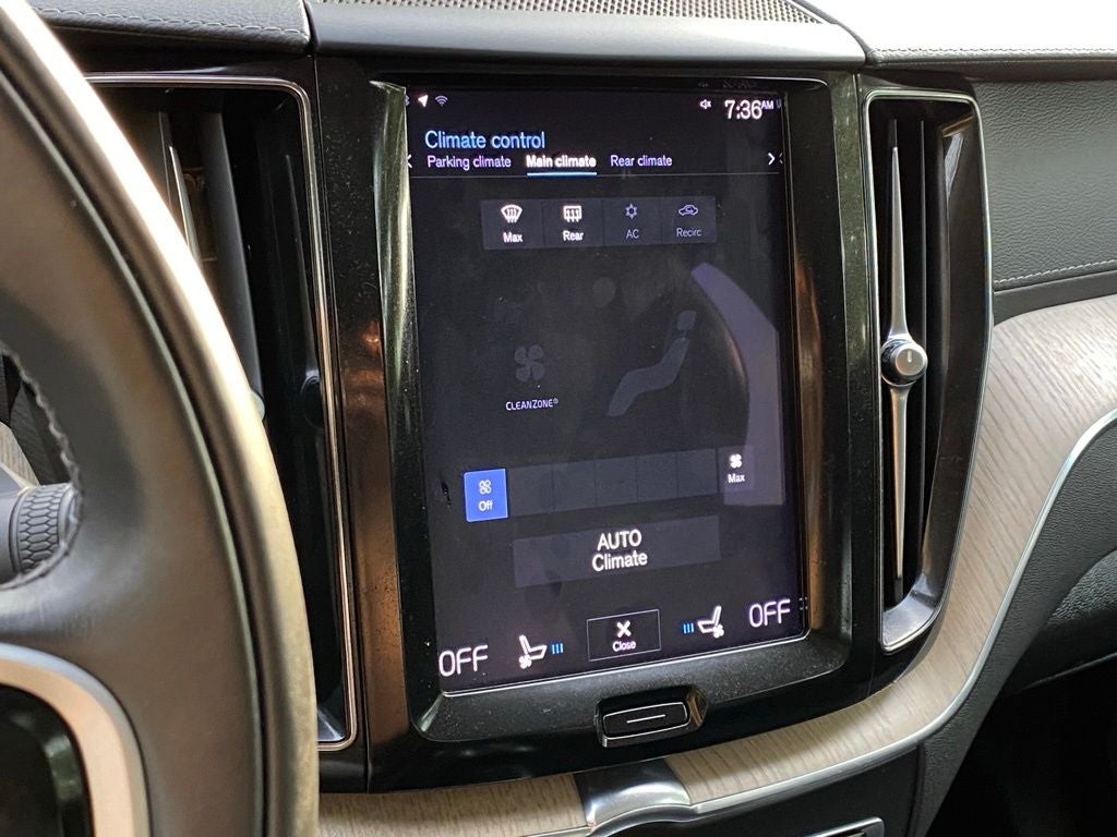 2021 Volvo XC60 T5 Inscription