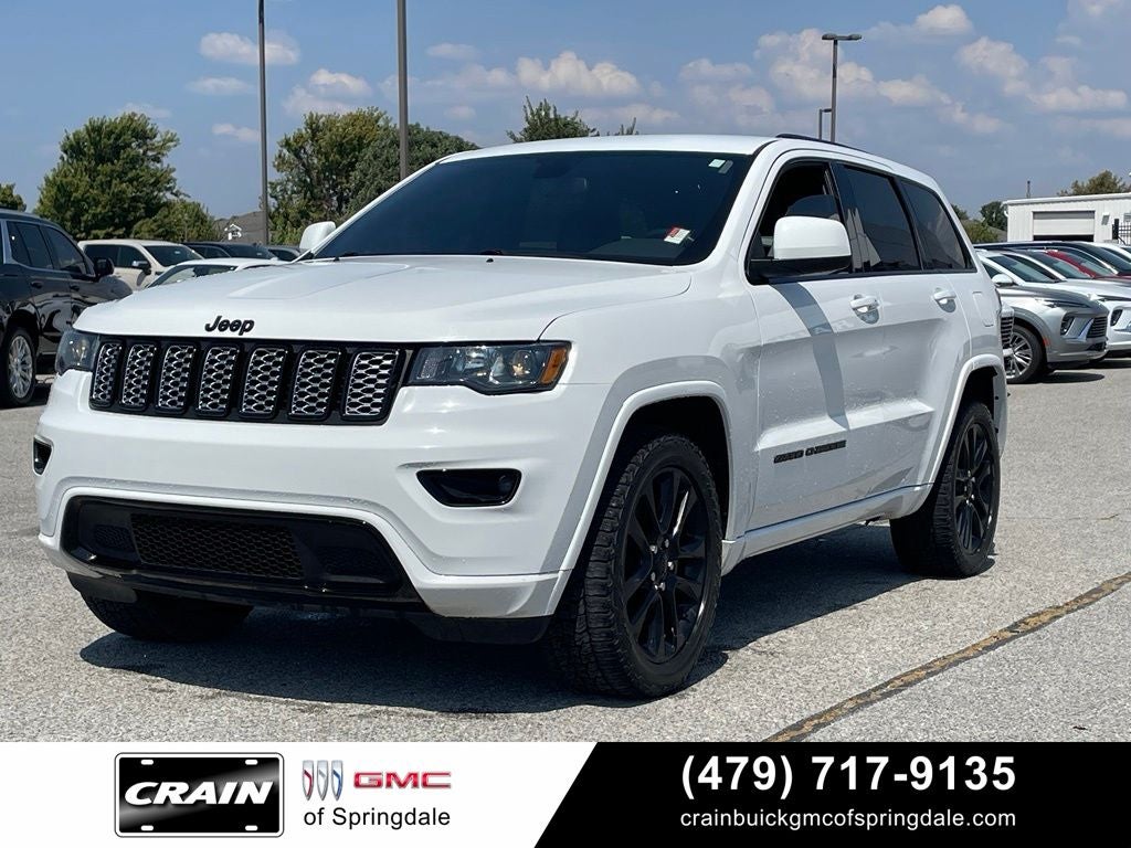 2021 Jeep Grand Cherokee Laredo X ALTITUDE APPEARANCE PACKAGE