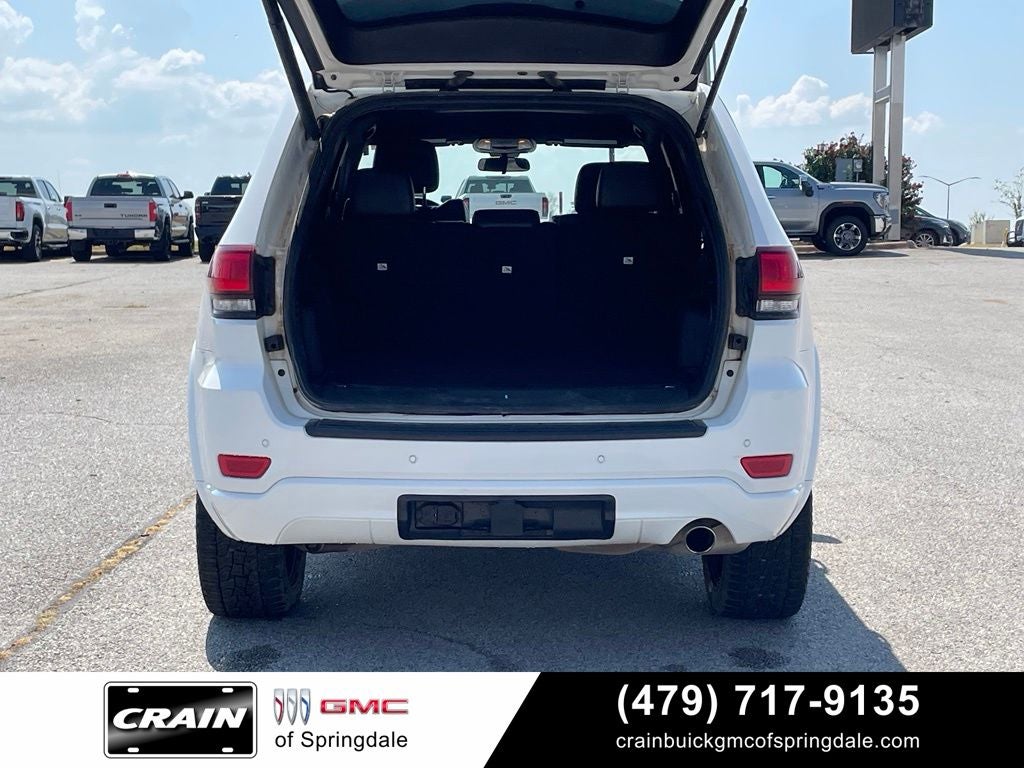2021 Jeep Grand Cherokee Laredo X ALTITUDE APPEARANCE PACKAGE