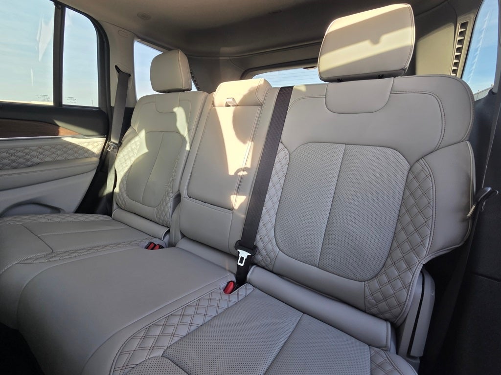 2022 Jeep Grand Cherokee Summit 4xe