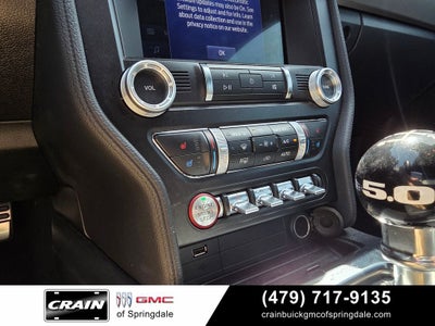 2021 Ford Mustang GT Premium 6-Speed / Black Accent / Nav