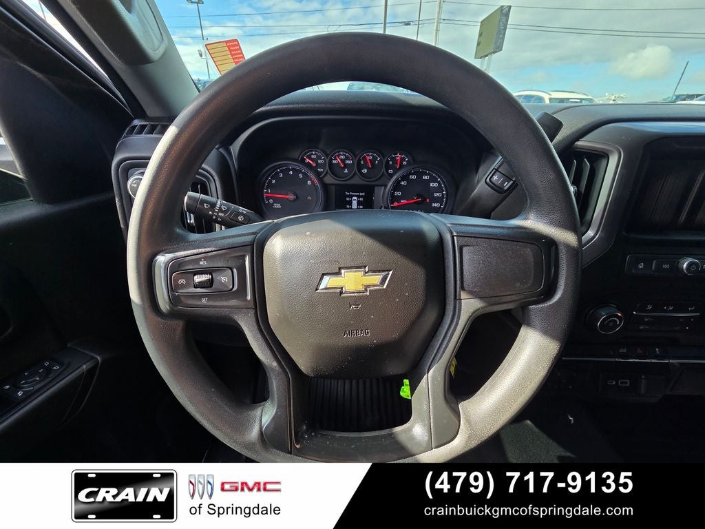 2022 Chevrolet Silverado 2500HD Custom CREW CAB 4X4GAS 6.6 V/8