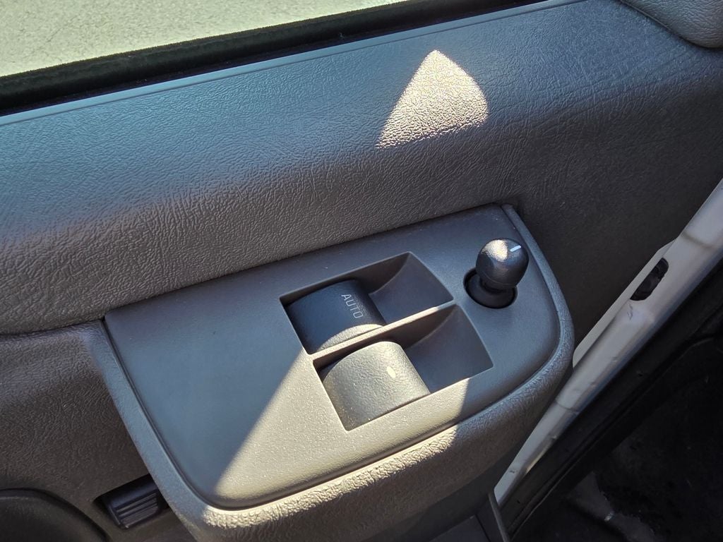 2024 Chevrolet Express 2500 Work Van Cargo