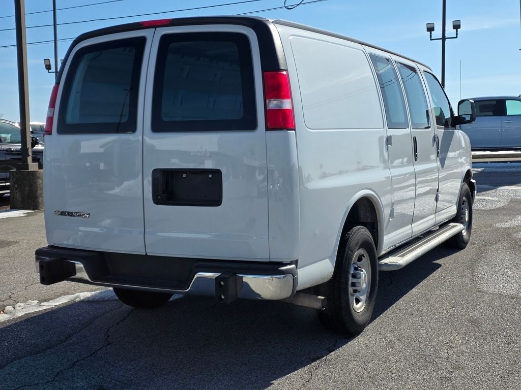 2024 Chevrolet Express 2500 Work Van Cargo