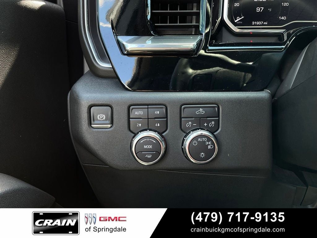 2025 GMC Sierra 1500 SLE