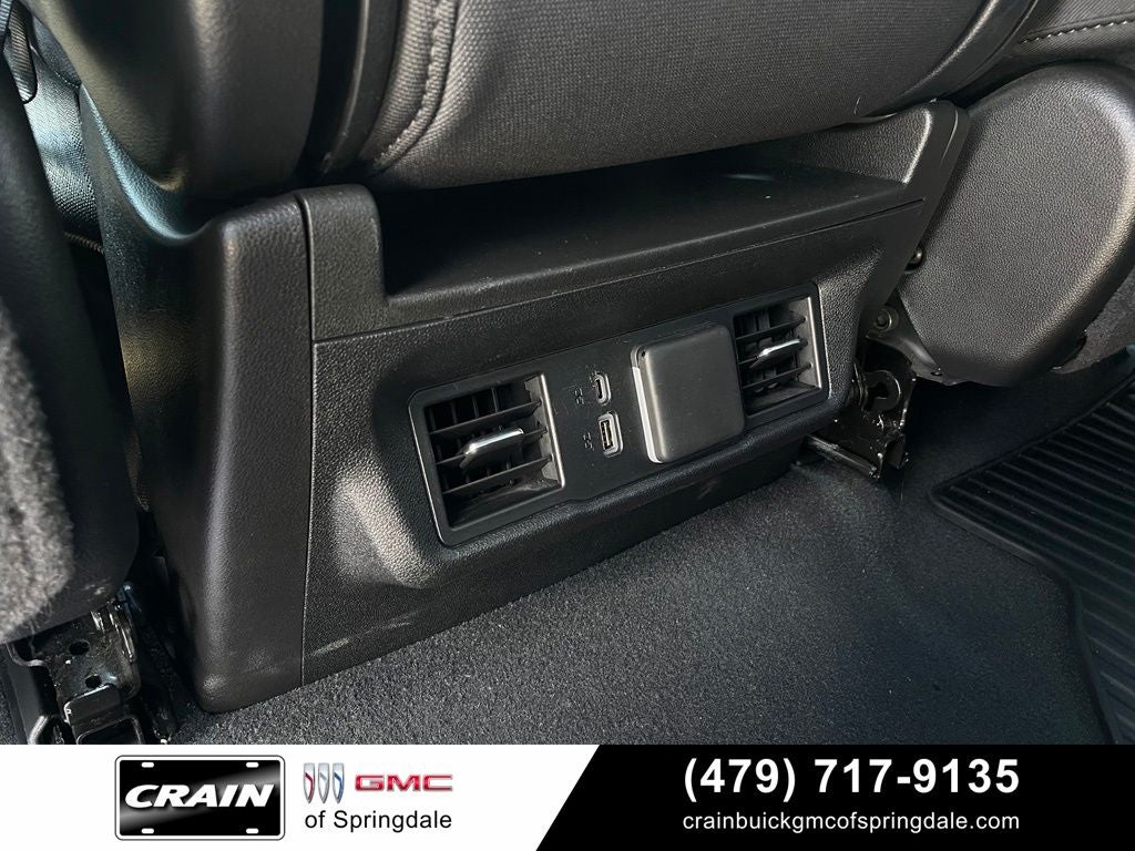 2025 GMC Sierra 1500 SLE