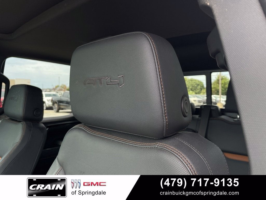 2025 GMC Sierra 1500 AT4