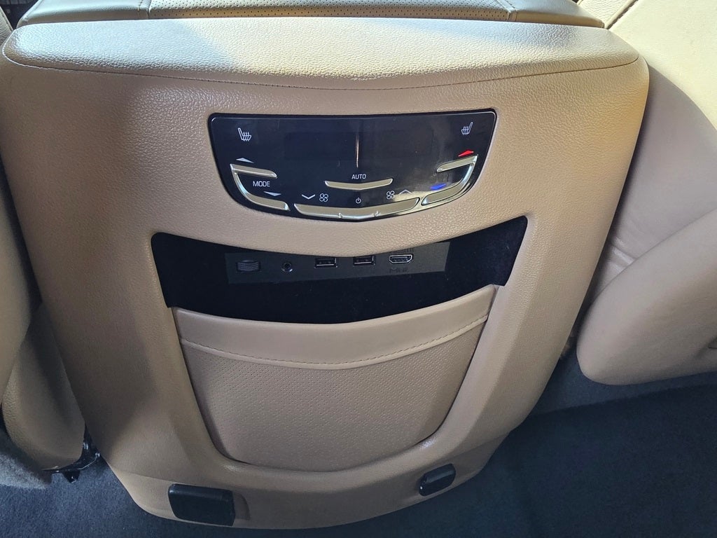 2018 Cadillac Escalade Platinum Edition