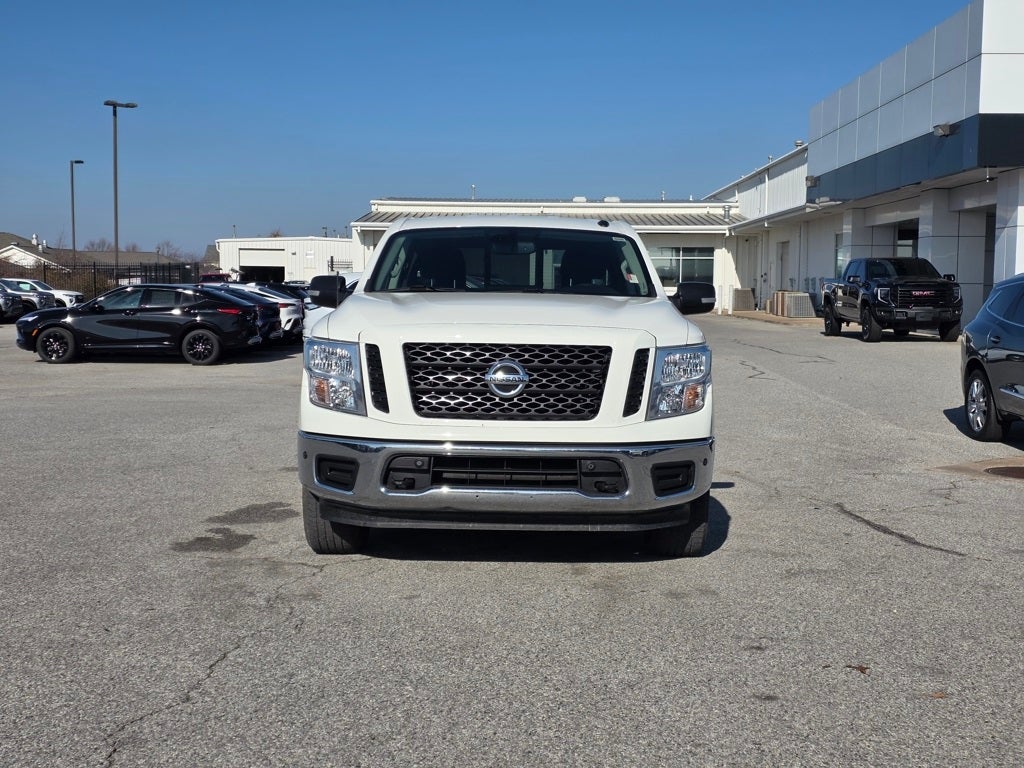 2019 Nissan Titan SV