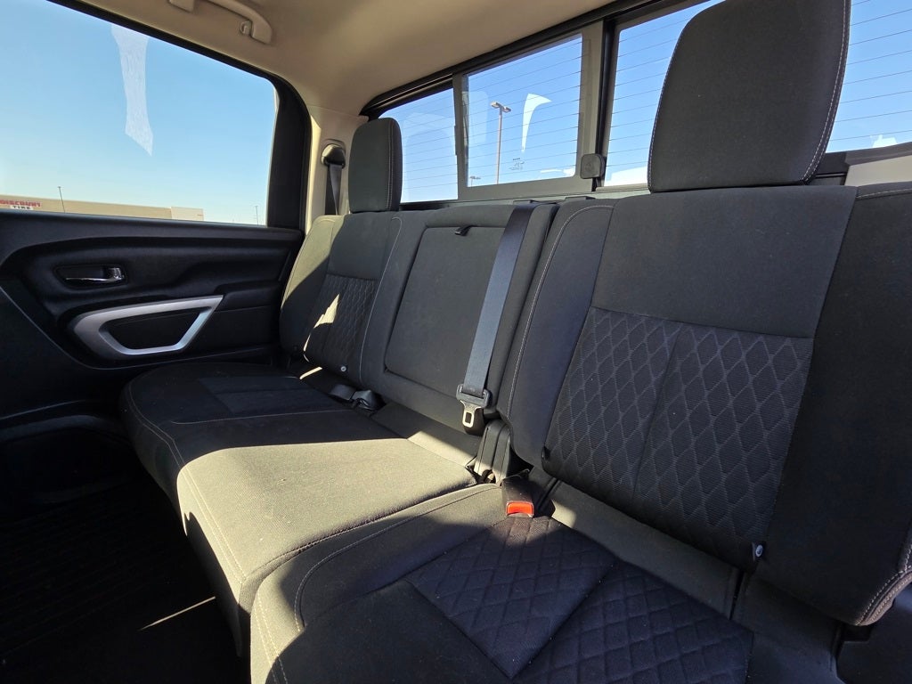 2019 Nissan Titan SV