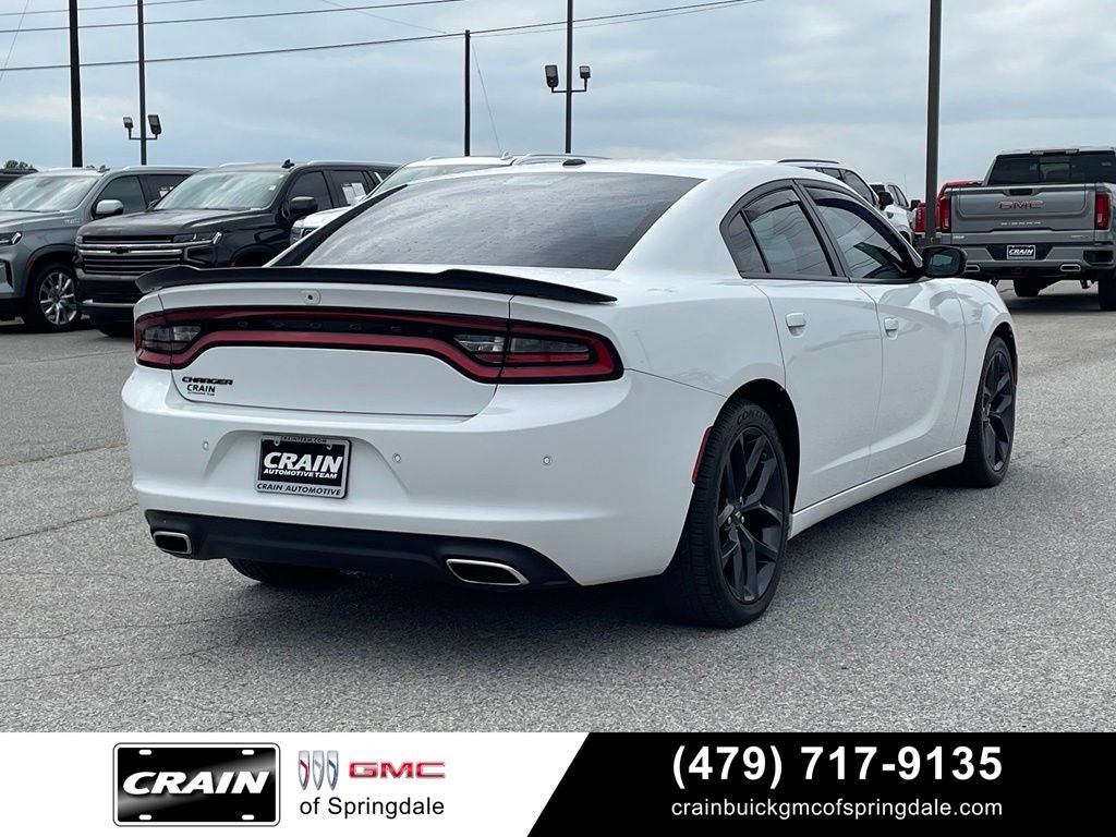 2021 Dodge Charger SXT BLACKTOP