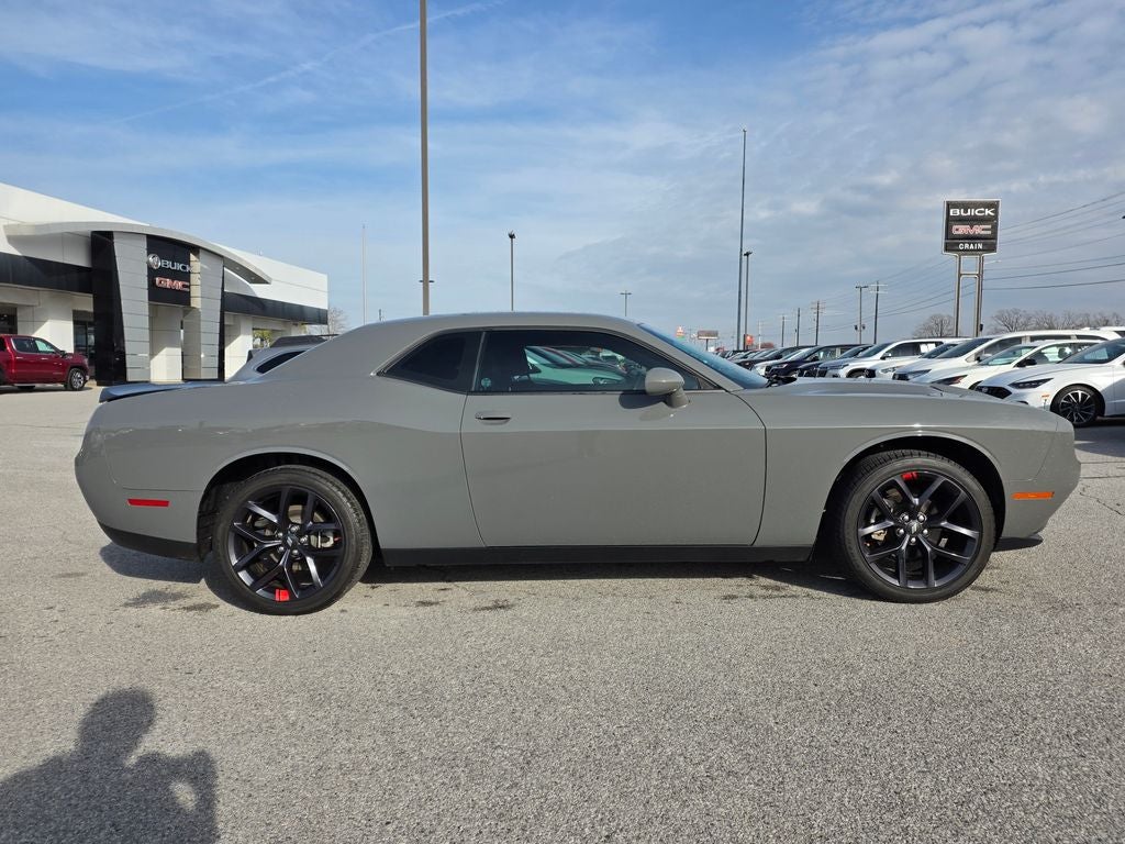 2023 Dodge Challenger SXT