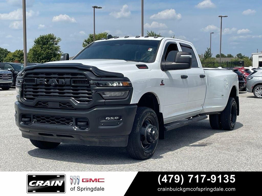 2025 RAM 3500 Tradesman 5th Wheel / Gooseneck