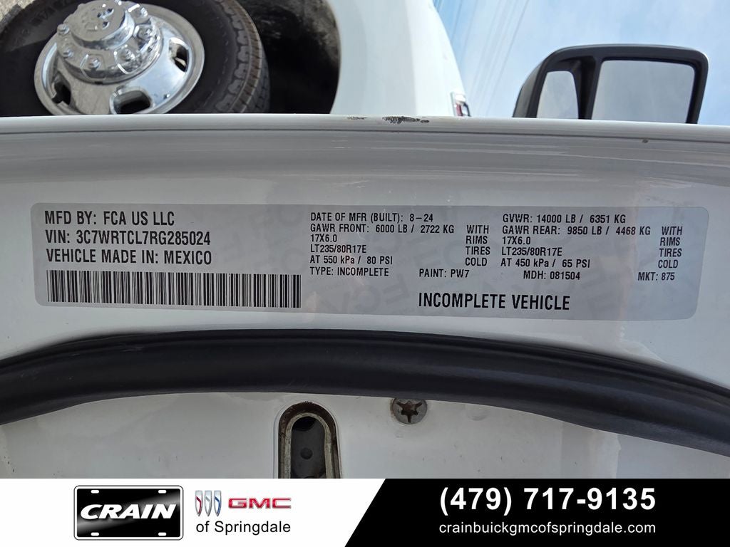 2024 RAM 3500 SLT 6.7L I6 Cummins Turbo Diesel