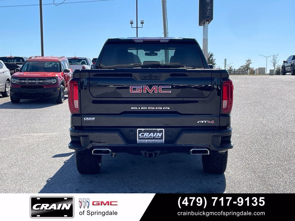 2021 GMC Sierra 1500 AT4