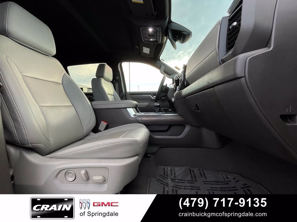 2024 GMC Sierra 1500 SLT
