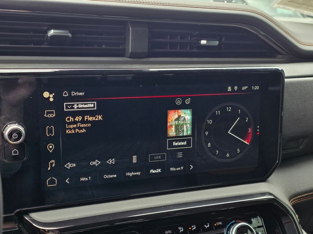 2024 GMC Sierra 1500 AT4