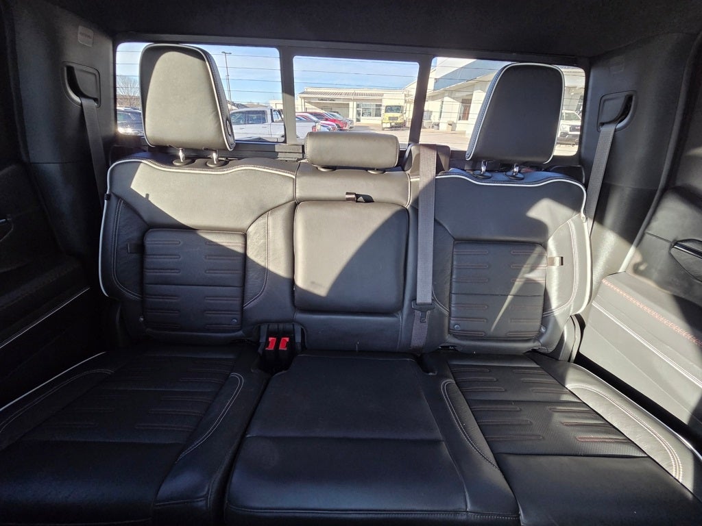 2023 GMC Sierra 1500 AT4X