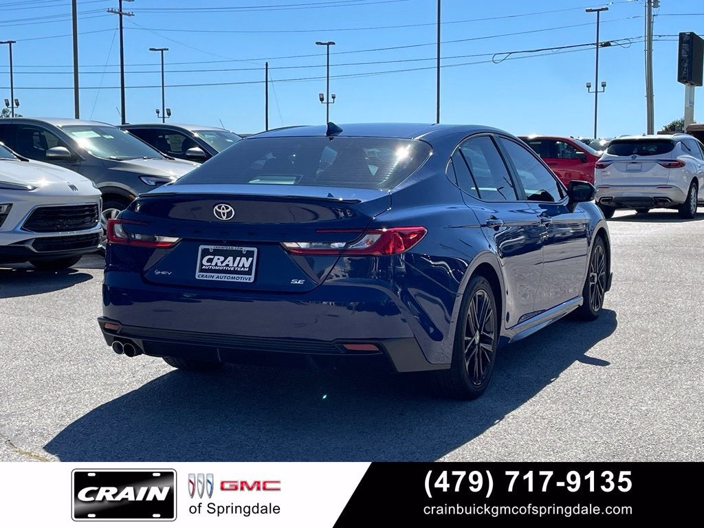 2025 Toyota Camry SE