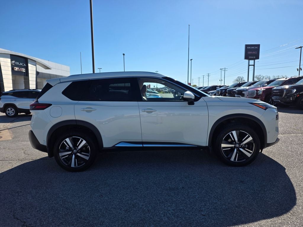 2021 Nissan Rogue Platinum