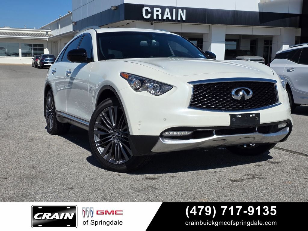 2017 INFINITI QX70 Base
