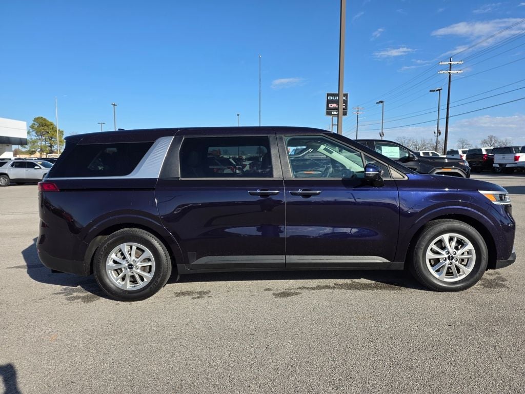 2022 Kia Carnival LXS